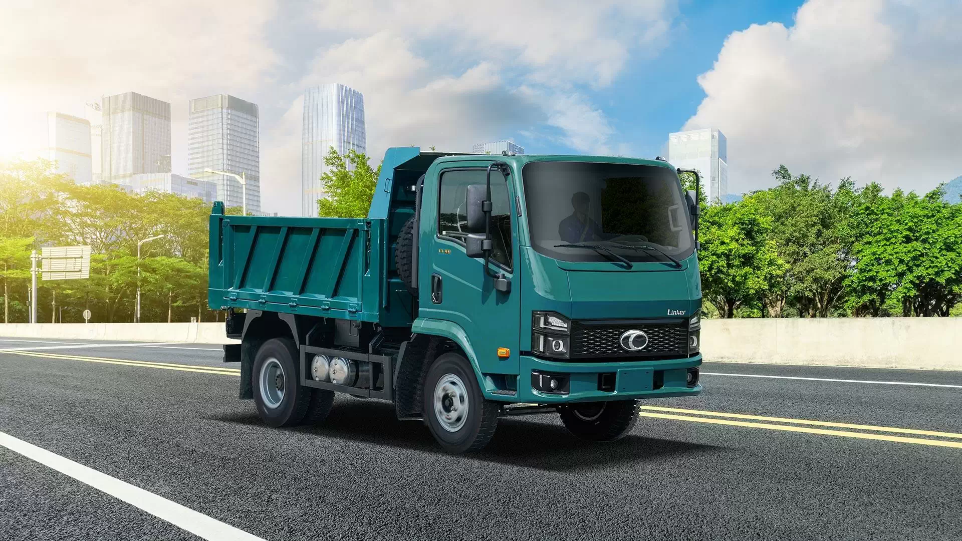 THACO LINKER T3-9.0 TẢI TRỌNG 5 TẤN PHANH HƠI