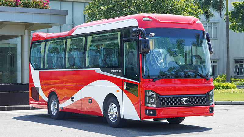 XE BUS THACO CRUIZER TB81S 29 CHỖ