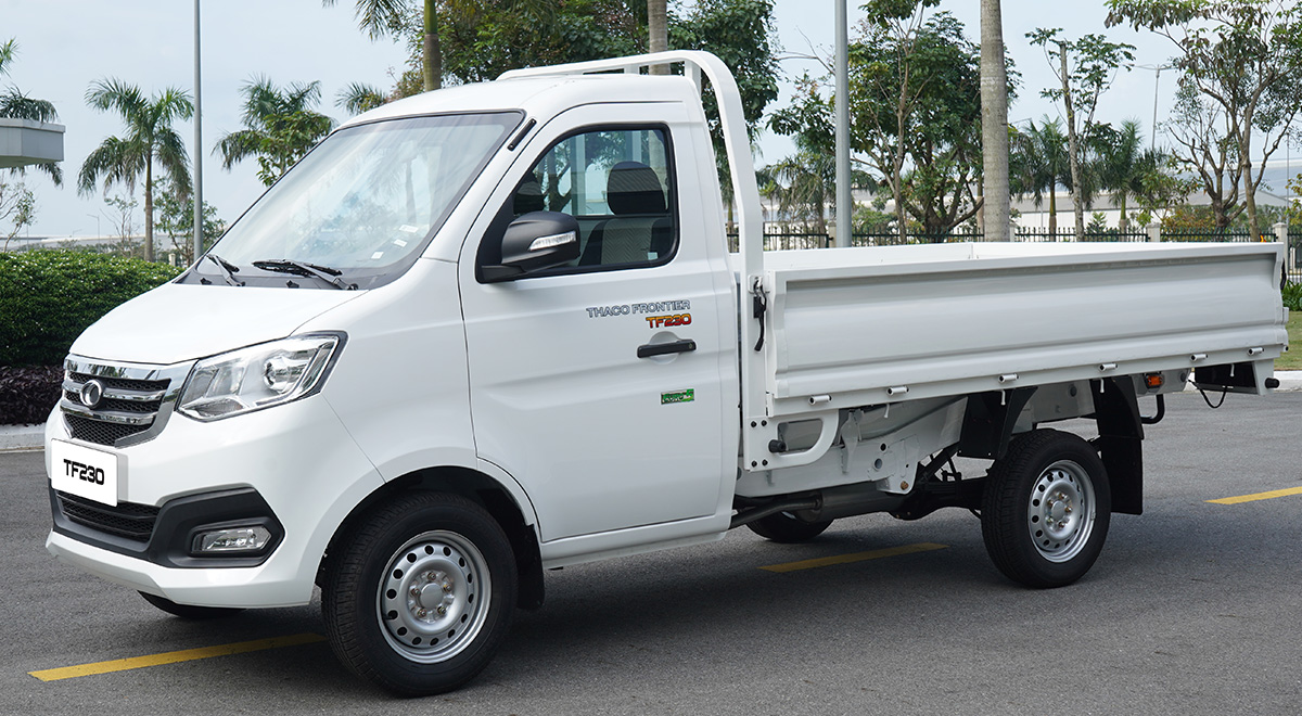 XE TẢI THACO FRONTIER TF230 THÙNG DÀI 2 MÉT 8 TẢI 990KG